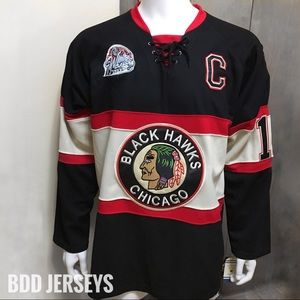 Toews Jersey with NHL Winter Classic Patch -black